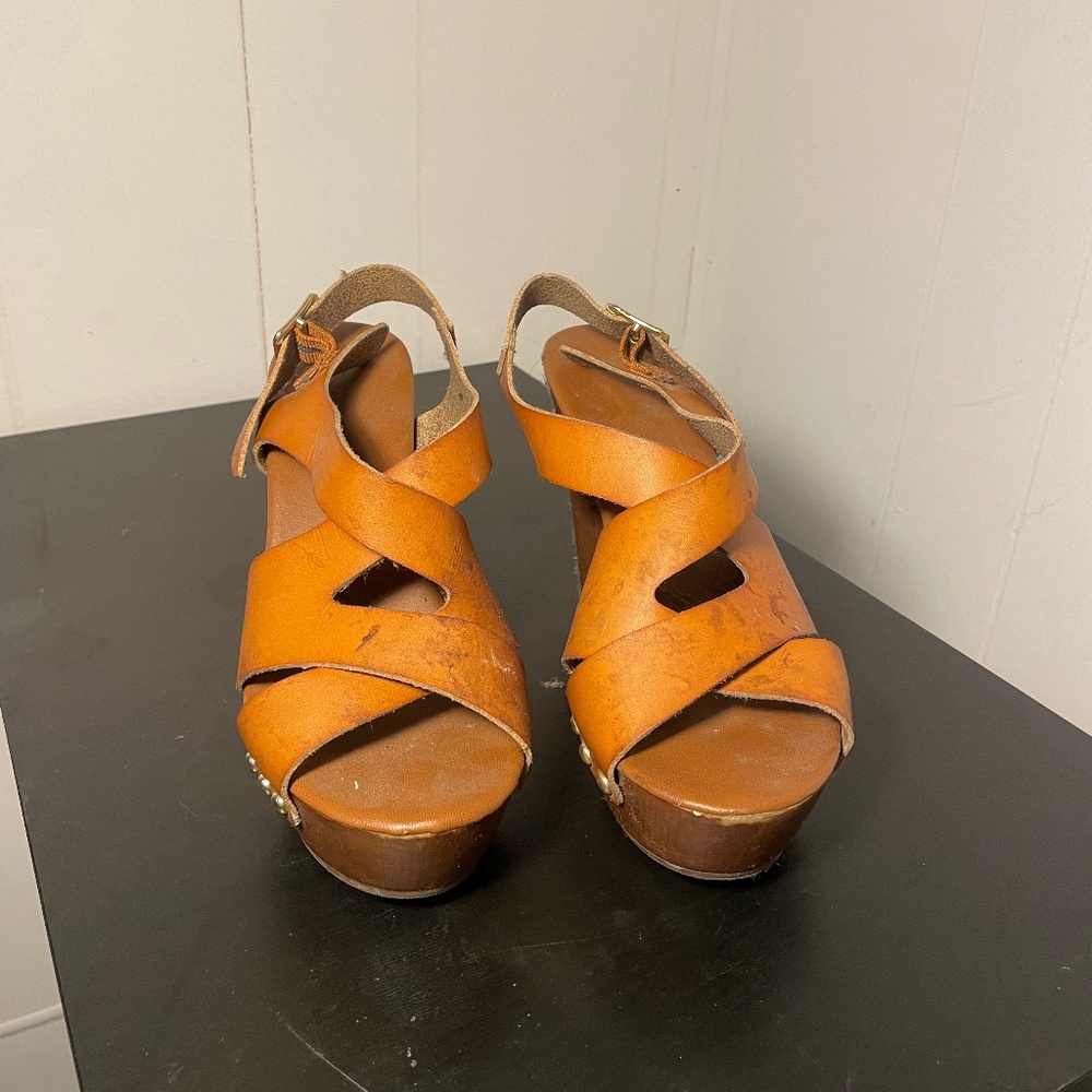 Candies platform heels